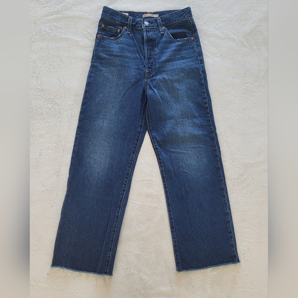 Levis Ribcage Straight Ankle Dark Blue Jeans Denim Size 26 (L27) Frayed Hem - Picture 3 of 9